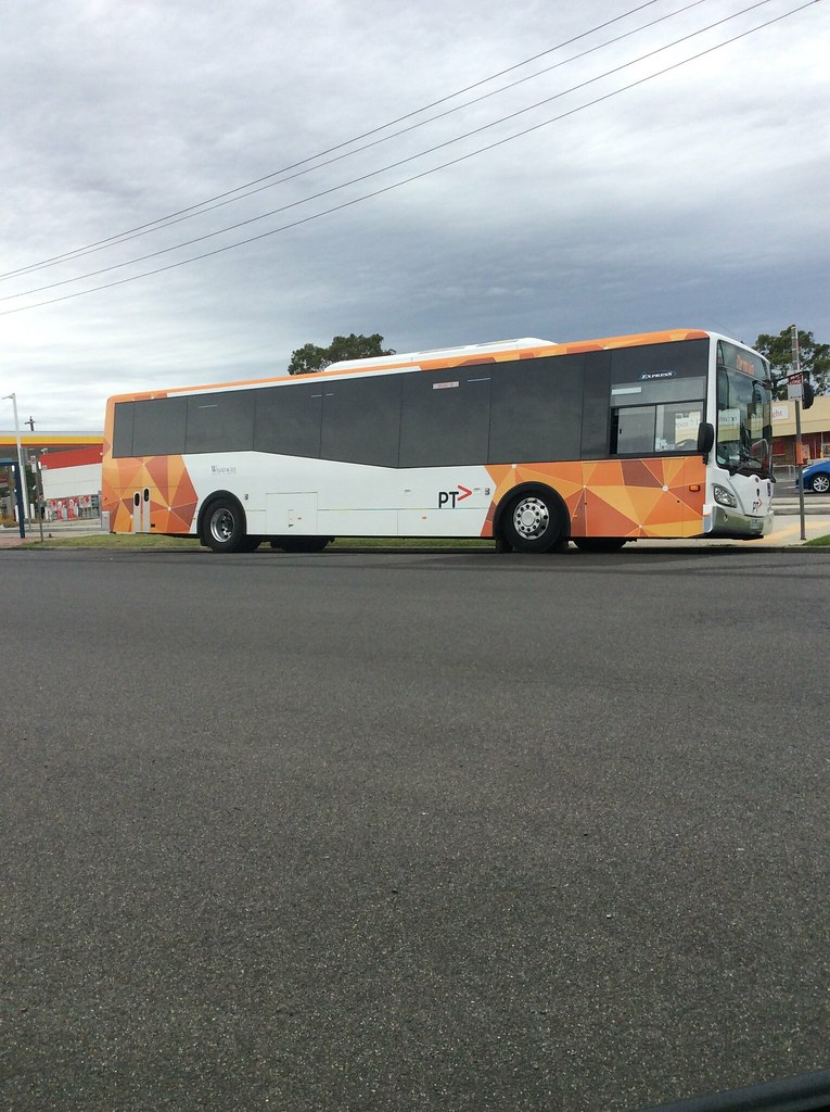 Warragul bus lines scott matheson Flickr