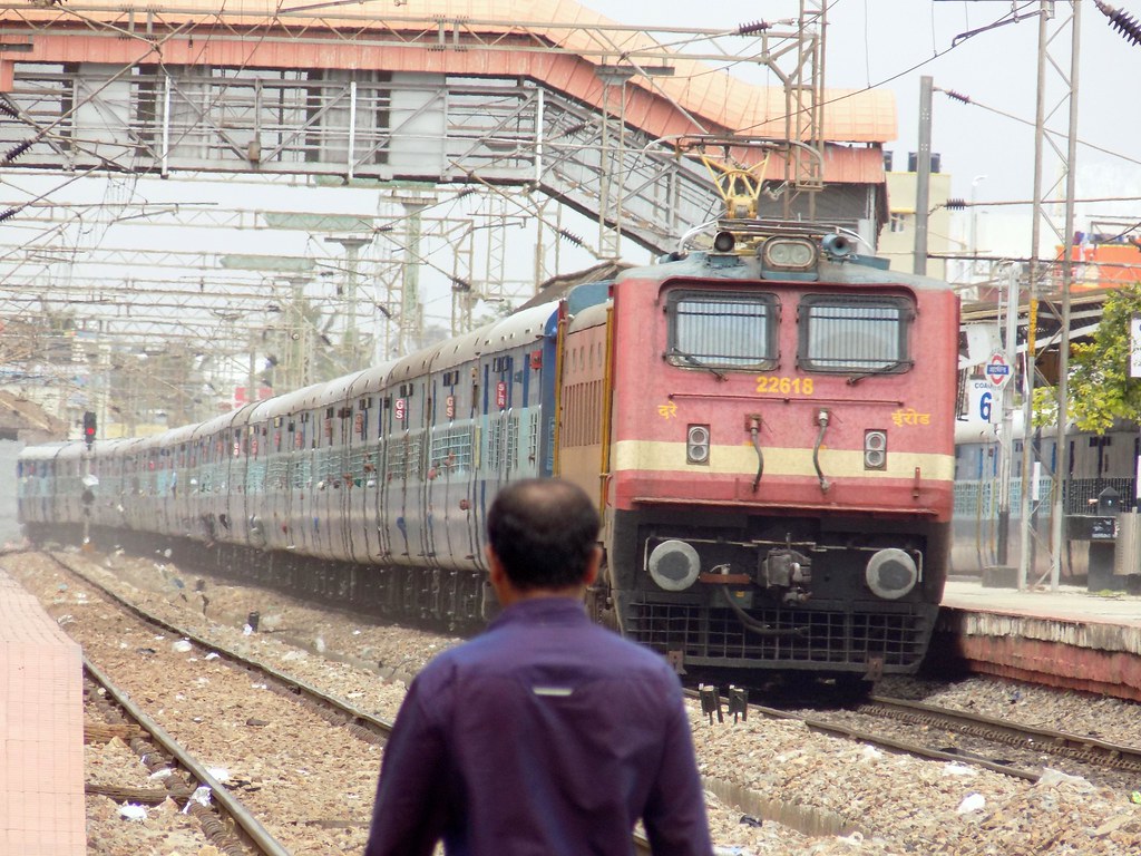 12639/Brindavan Express With Offlink WAP 4 ED 22618 Skipp… Flickr
