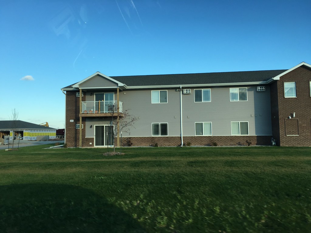 Johnston Drive Lake Breeze Apartments Manitowoc, WI Flickr