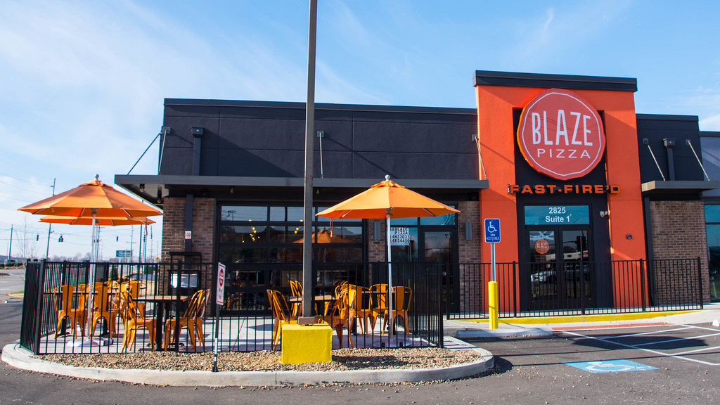 Blaze Pizza FastFire Mr. Blue MauMau Flickr