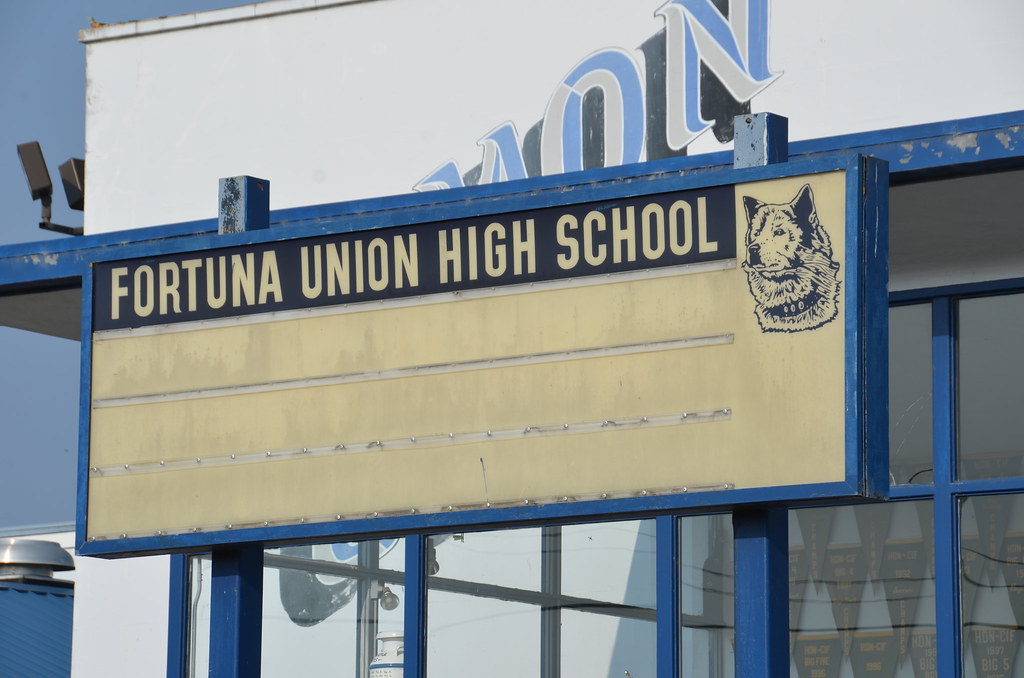 Fortuna Union High School Fortuna Union High School in For… Flickr
