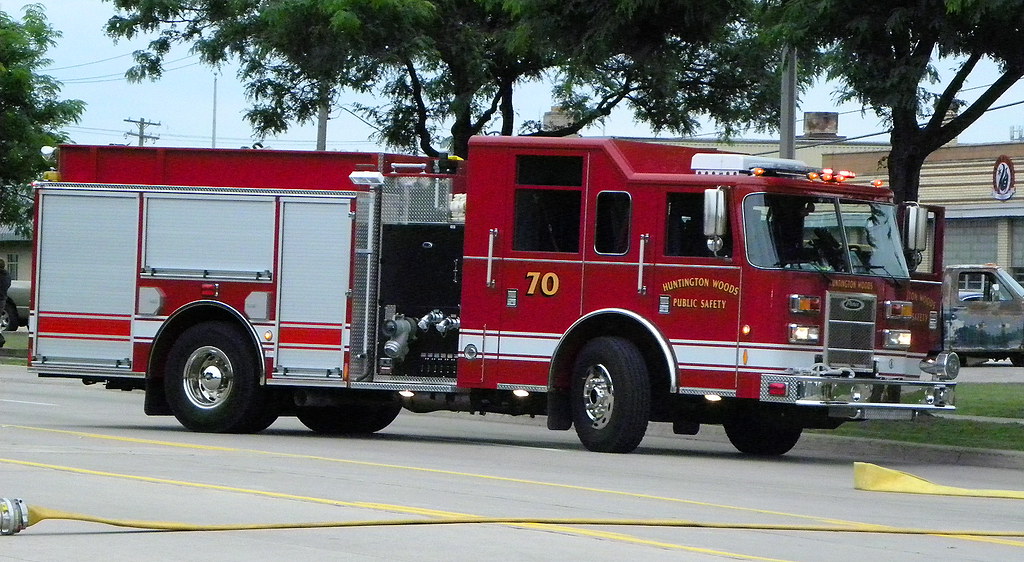 Huntington Woods, MI, Engine 70 Huntington Woods Public Sa… Flickr