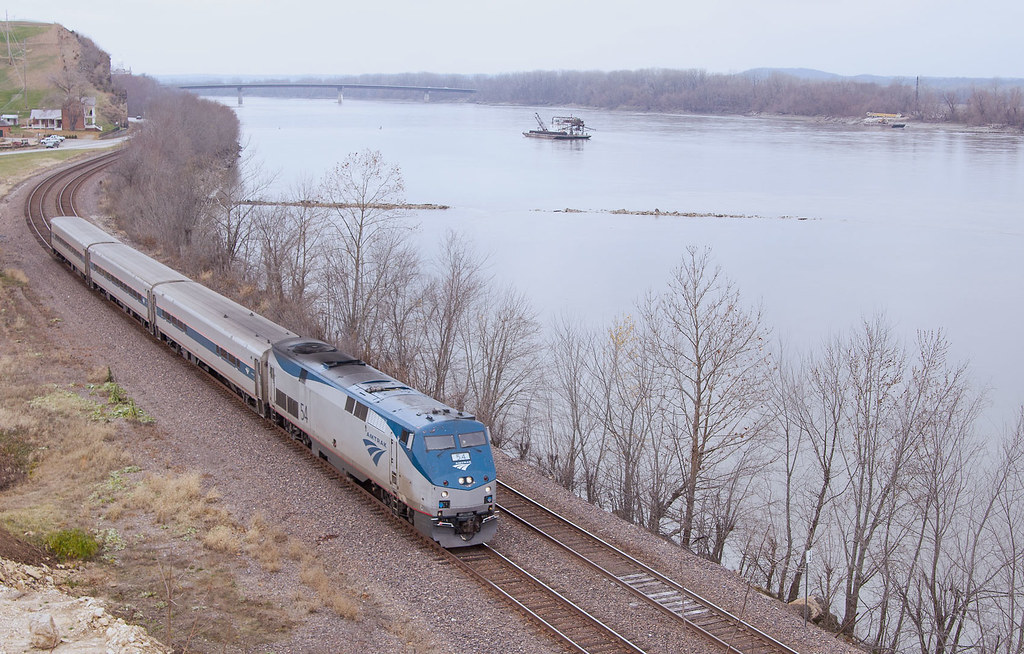 Amtrak Missouri River Runner in Hermann MO Amtrak's Missou… Flickr