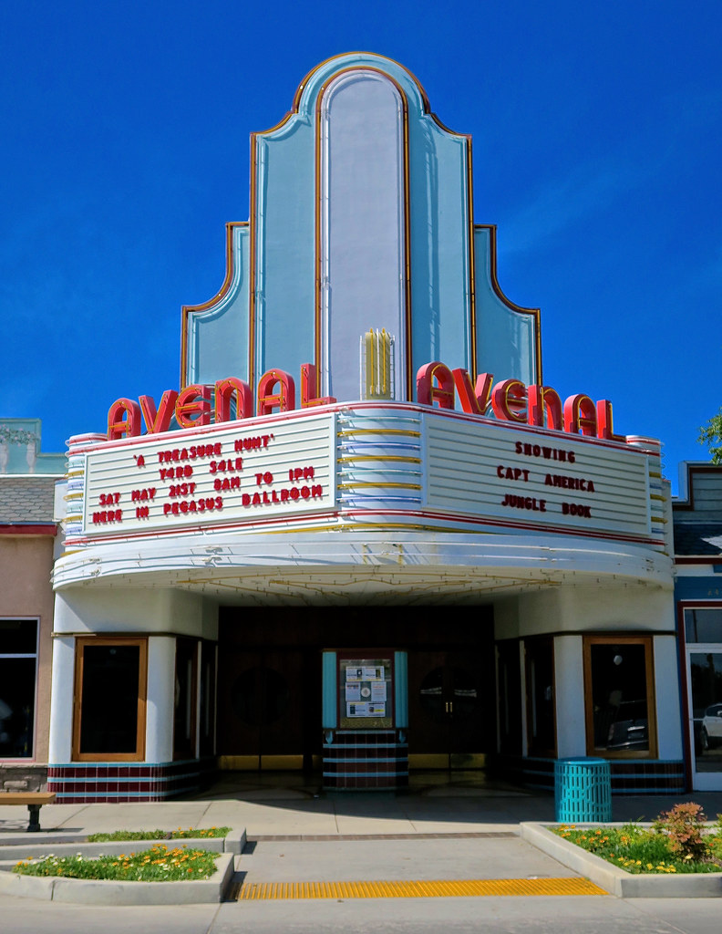Avenal Theatre, Avenal, CA Avenal Theatre, 233 East Kings … Flickr