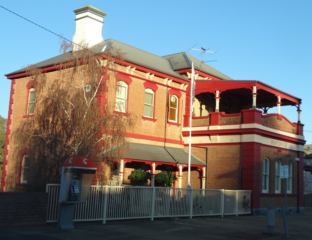 Gundagai. The Post Office. Built 1880. In the park down th… Flickr