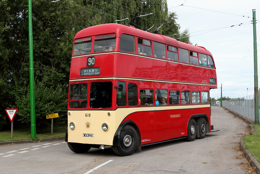 Huddersfield 619 KVH219 29 August 2015 Huddersfield 619