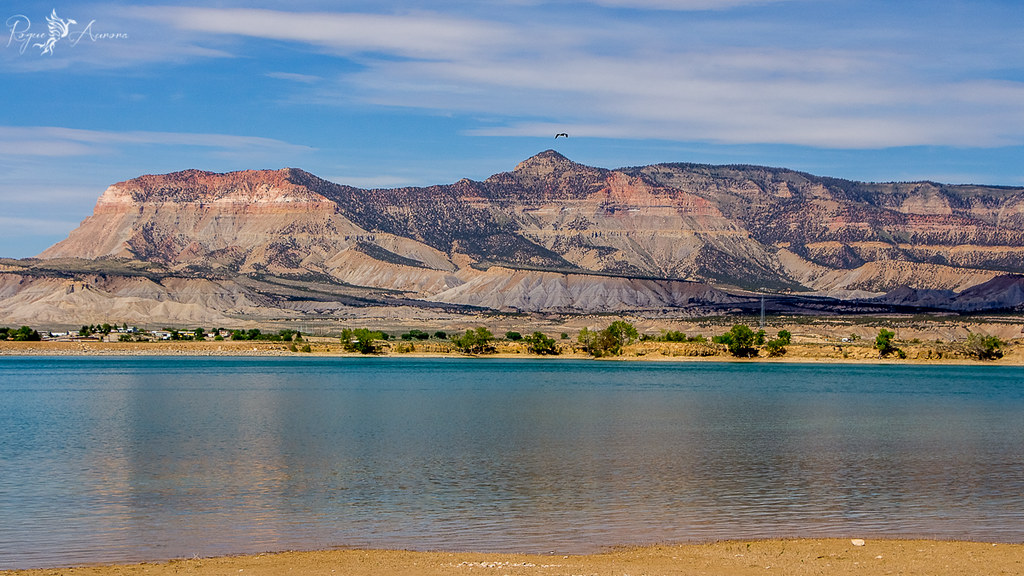 Huntington Reservoir "A lake is the landscape's most beaut… Flickr