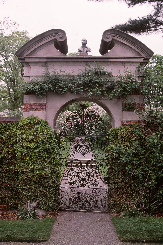 NYC_Old Westbury_072 Old Westbury Gardens, Westbury, New Y… Flickr