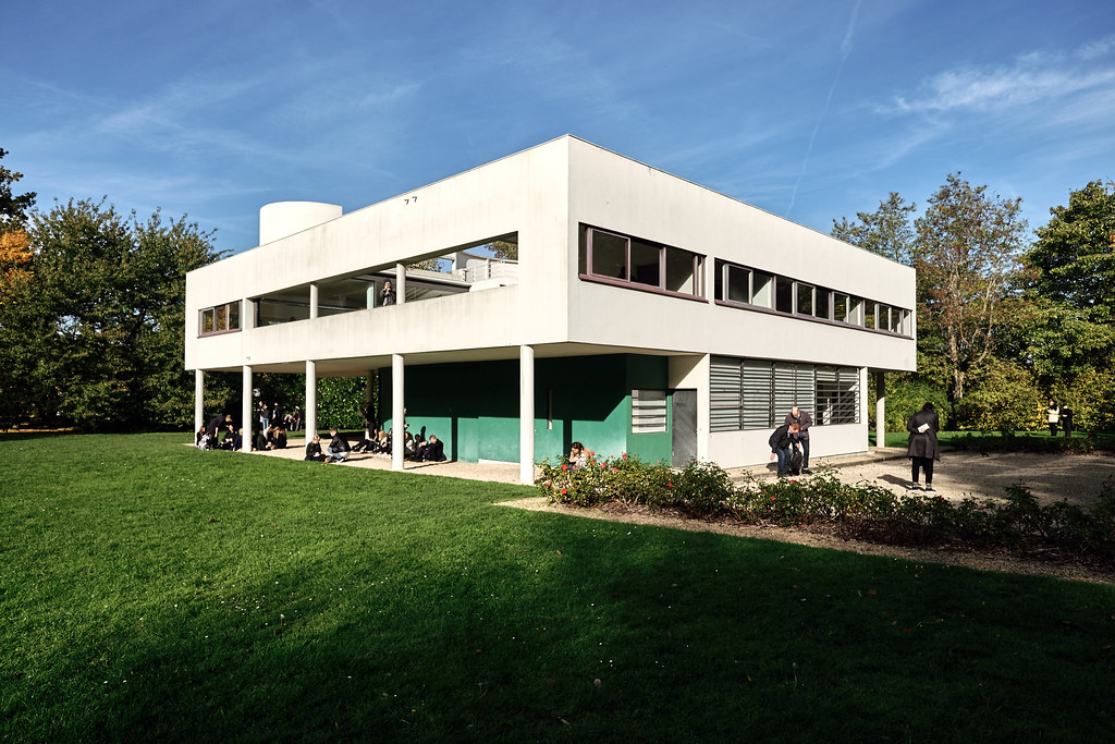 Villa Savoye diseñada por el arquitecto Le Corbusier