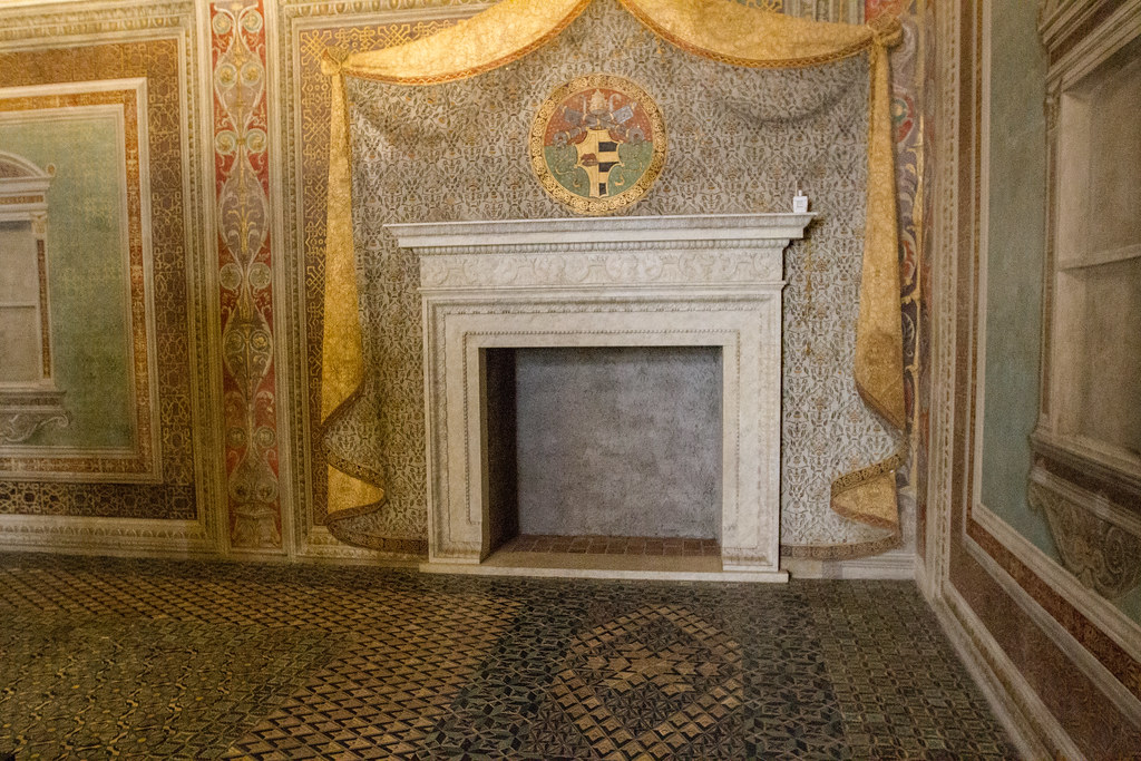 Papal seal of Alexander VI Rodrigo painted by Pin… Flickr