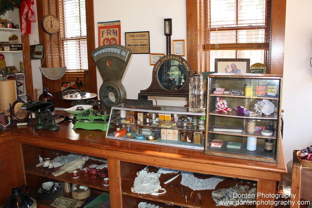 Wiggins Store Manatee Village Historical Park Bradenton, F… Jim