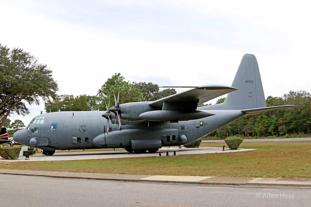 Lockheed AC130A Hercules.....20161231113 USAF Ordinance… Flickr