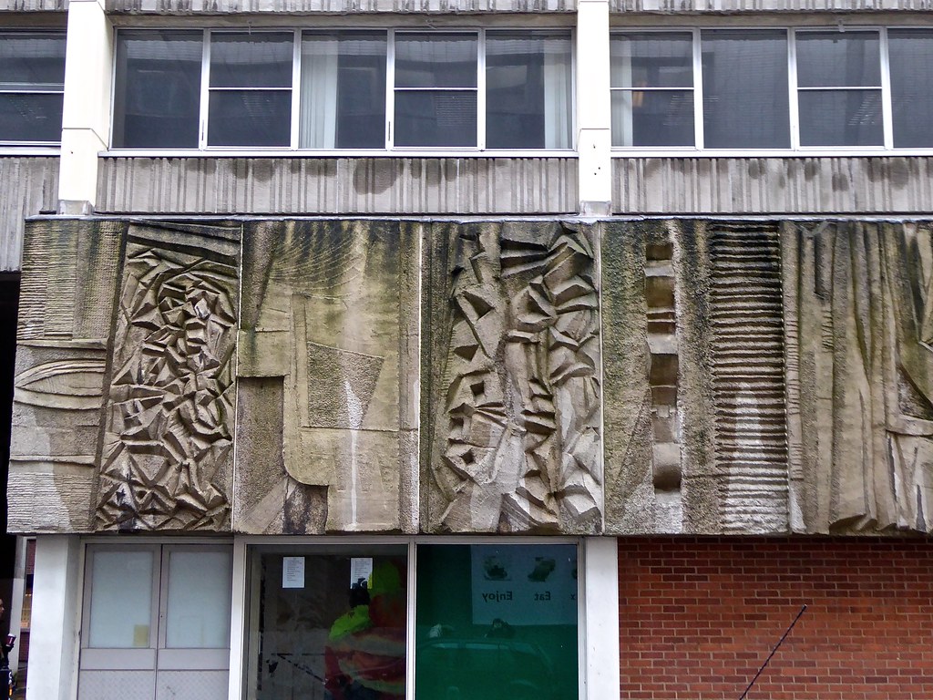 Sheffield Barker’s Pool House, on Burgess Street, has now … Flickr