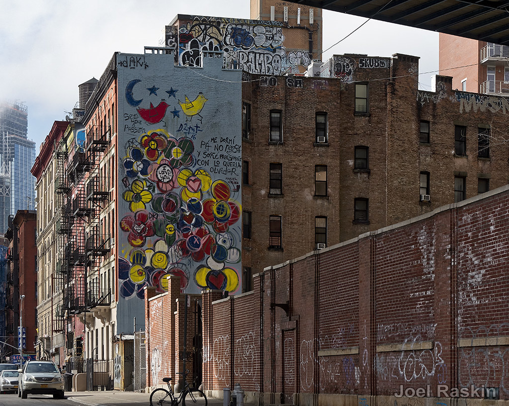 Monroe Street Monroe Street under the Manhattan Bridge, Lo… Flickr