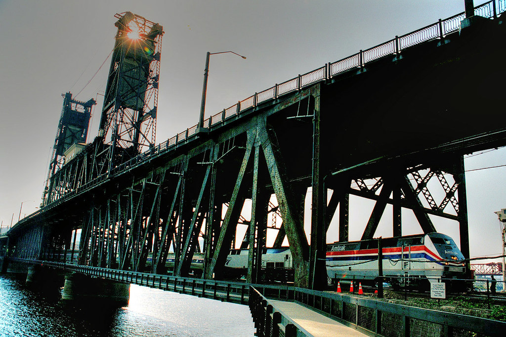 Amtrak on Steel Bridge, Portland, Oregon Bridgepixing and … Flickr