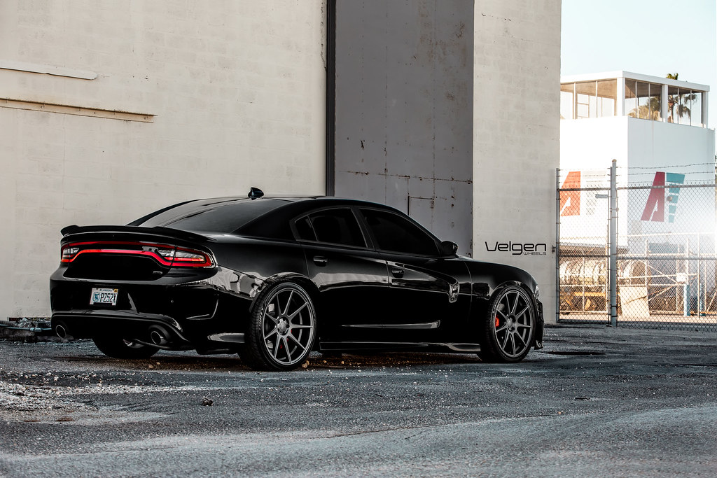 Dodge Charger R/T Scat Pack on Velgen Wheels VMB9 Matte Gu
