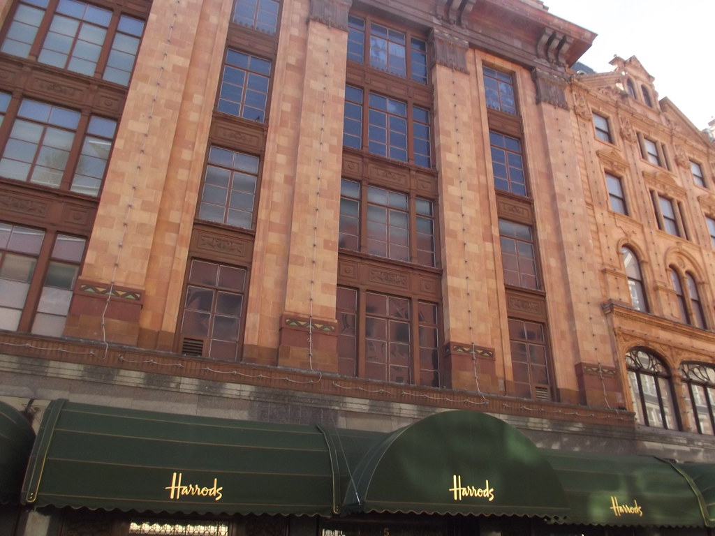 Harrods Knightsbridge The famous Harrods department stor… Flickr
