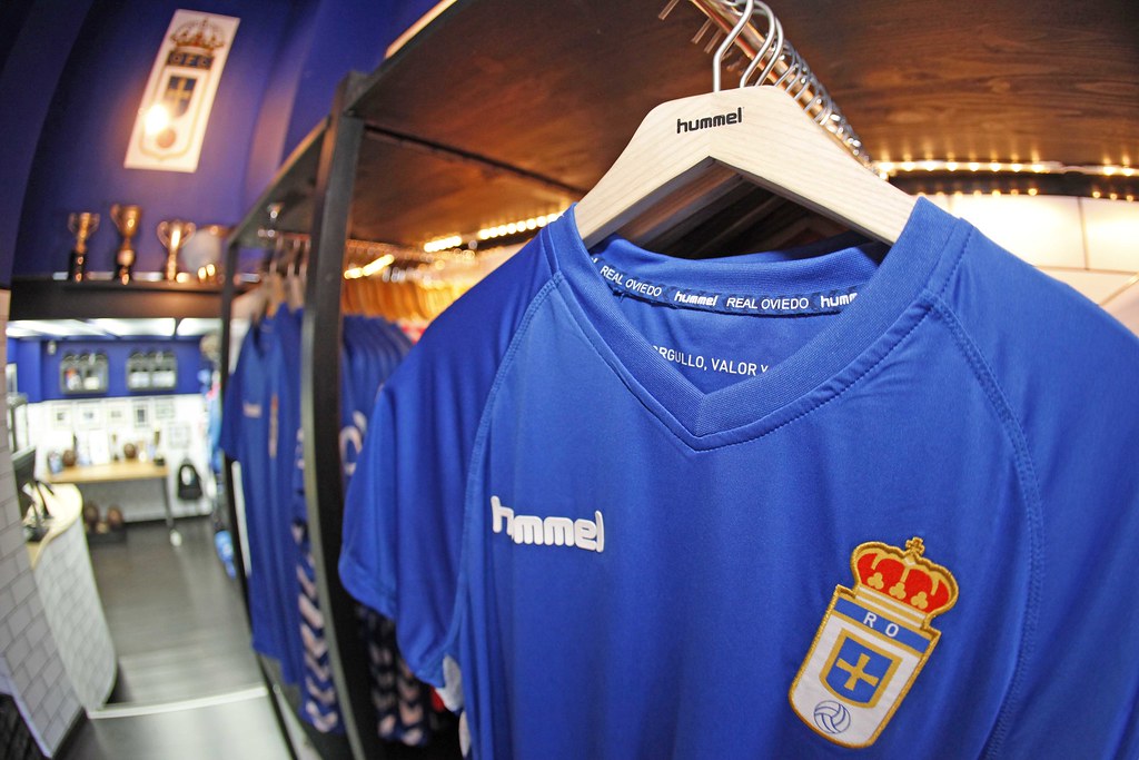 Tienda Centro_15 Real Oviedo Flickr