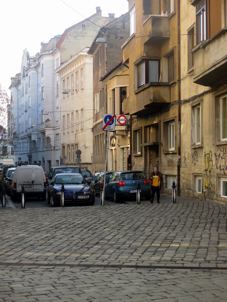 ClujNapoca Museum square Cluj / Kolozsvár / Klausenburg… Flickr