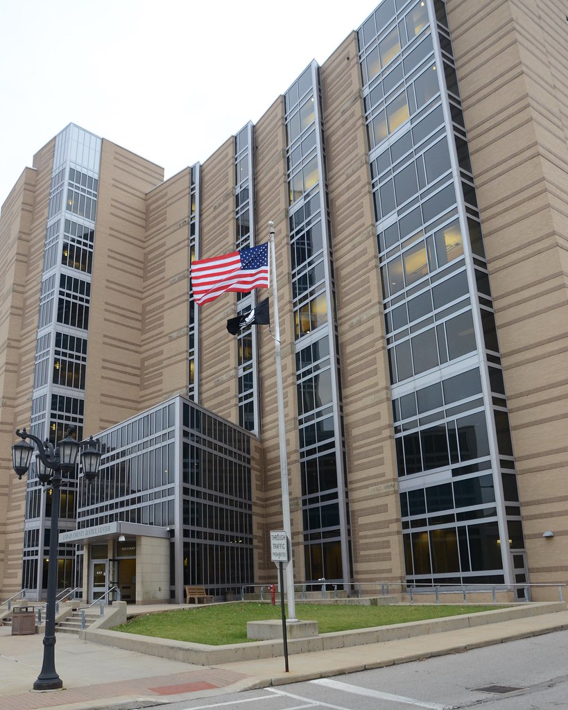 Lorain County Justice Center Downtown Elyria, OH Bill Bryan Flickr