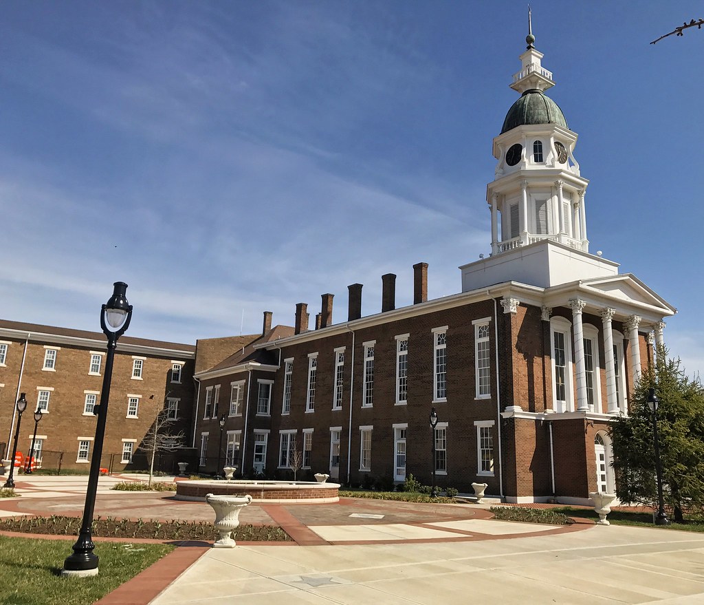 Boyle County Courthouse, Danville, KY, ca. 1860 Brad Watkins Flickr