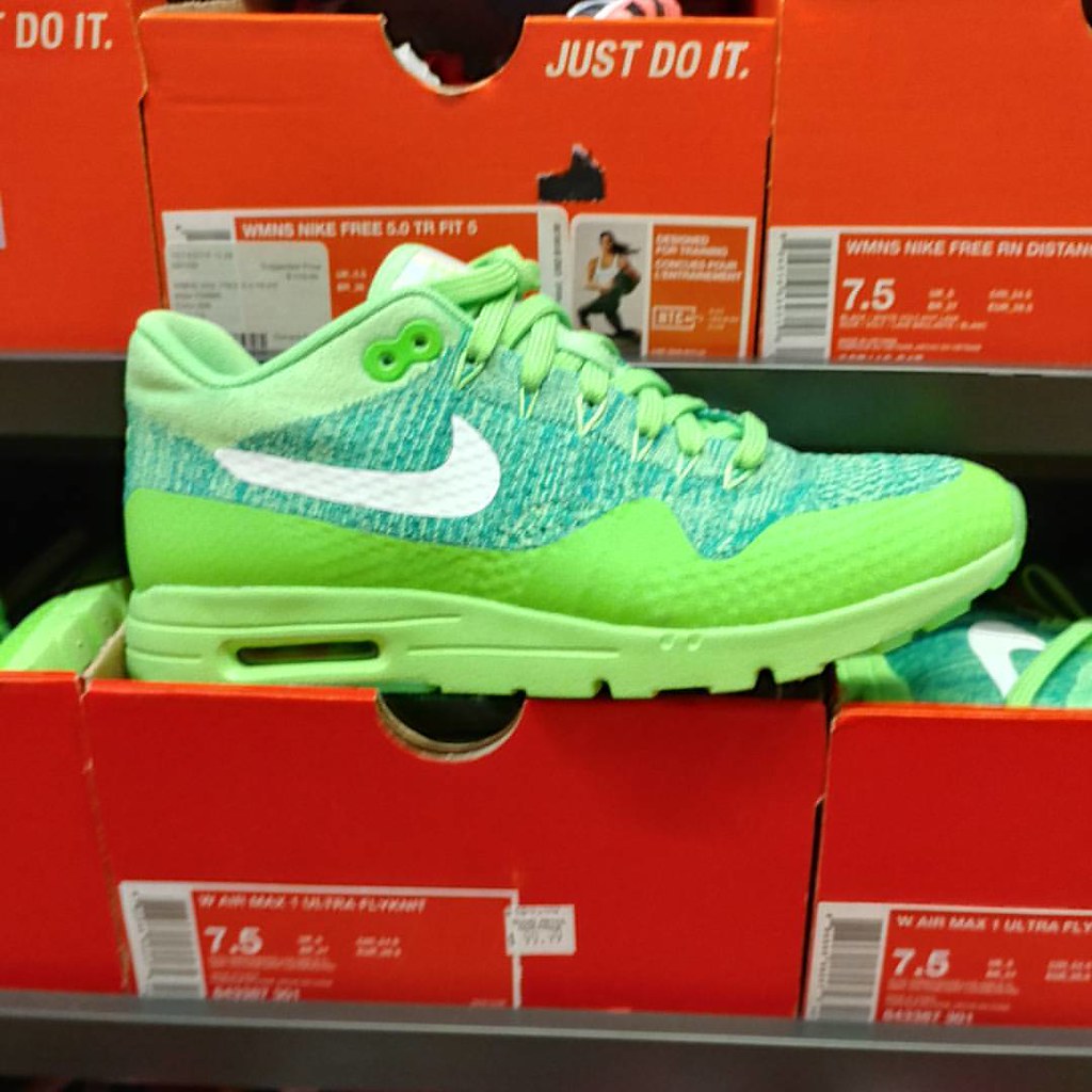 Nike Outlet Deals 32717 airmaxmondays nike nyc🗽 sne… Flickr