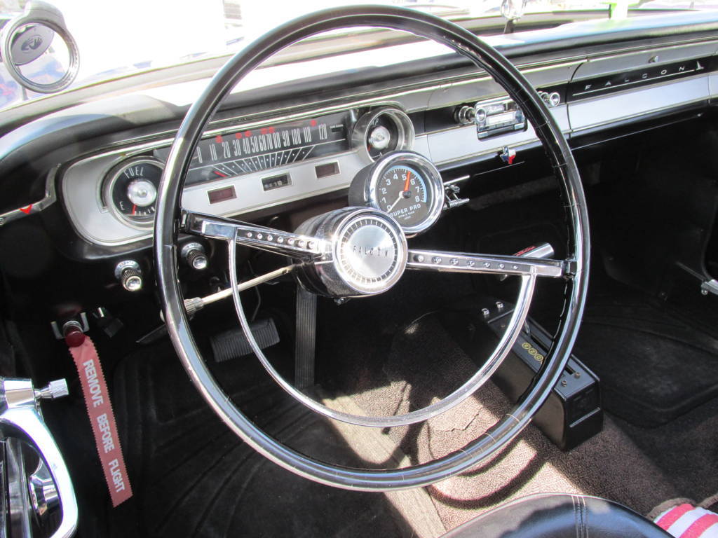 Ford Falcon, dashboard and interior granadauwe Flickr
