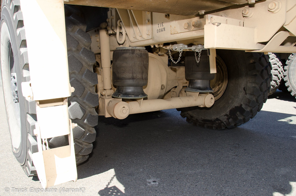Oshkosh HEMTT M1120A4 LHS Steer Axle Suspension 2015 Mil… Flickr