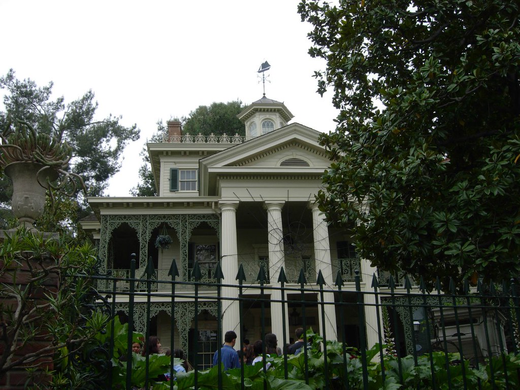 Haunted House Hidden Mickey freecia Flickr