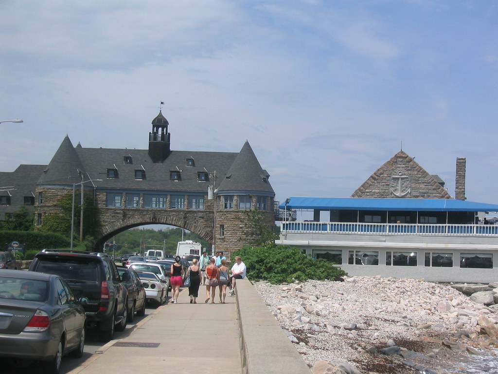 Narragansett Pier About 30 minutes from Newport, RI. This … Flickr