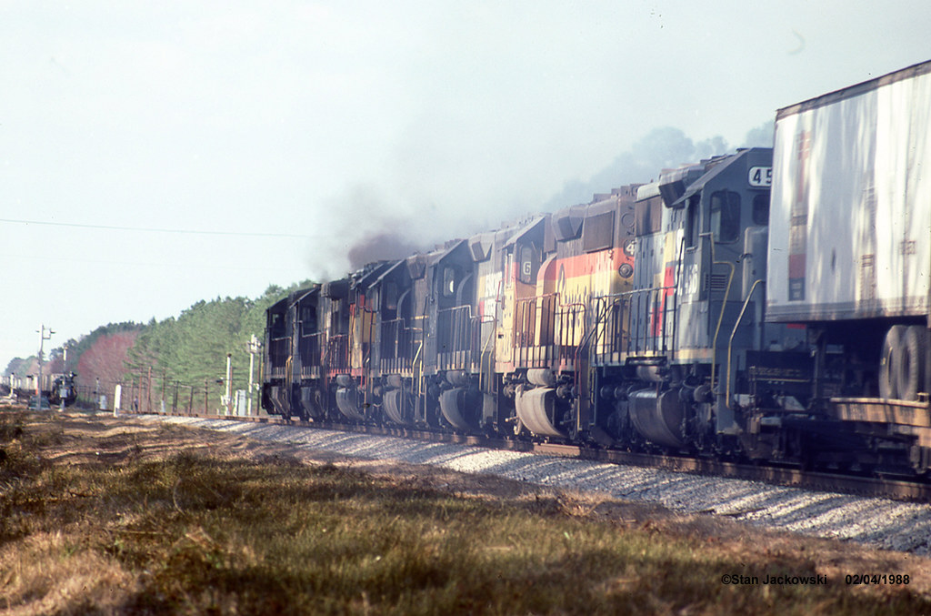 CSXT_Tr142_7units_goingaway_Dinsmore_Jacksonville_FL_02… Flickr