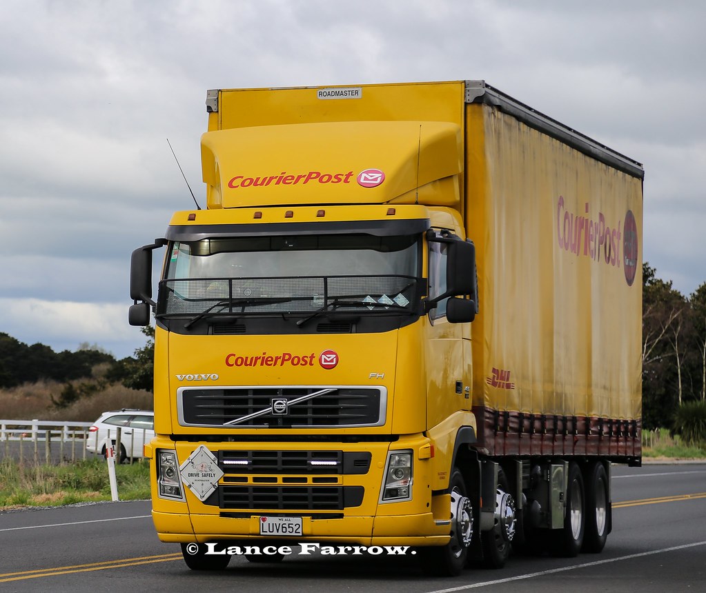 Courier Post 2007 VOLVO FH Lance Flickr