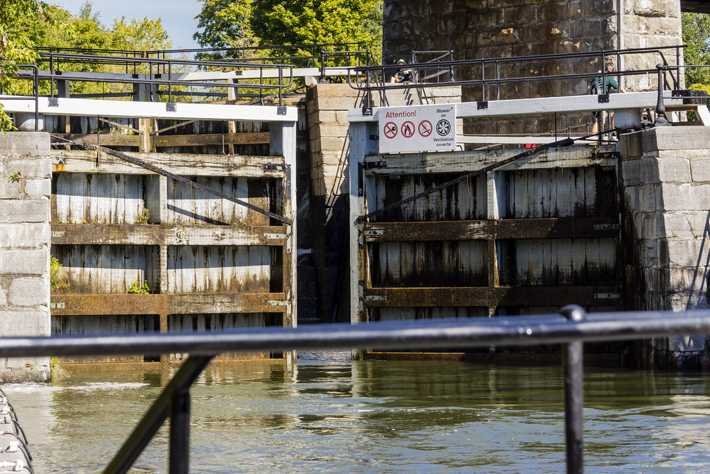 Kingston Mills Locks 5 With the lower lock filled, the gat… Flickr
