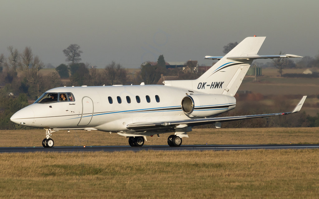 Hawker 900XP OKHWK Departing runway 26 Lutom C/N HA0018 Paul K