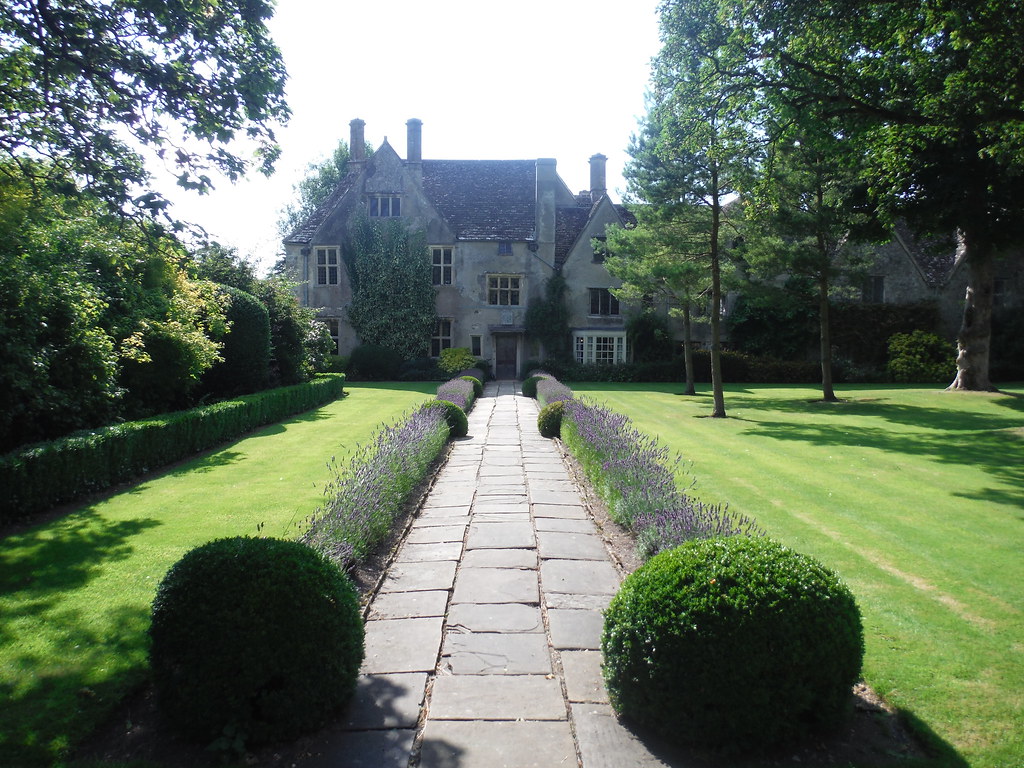 Avebury Manor House SWC Walk 255 Pewsey Circular via Avebu… Thomas Grabow Flickr