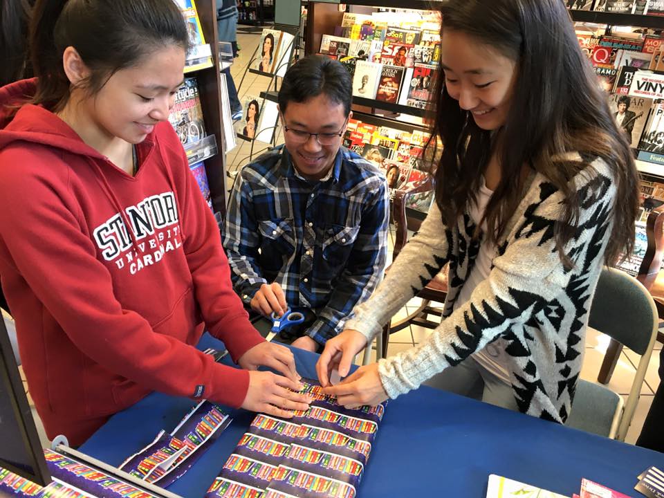 Barnes and Noble Gift Wrapping Flickr