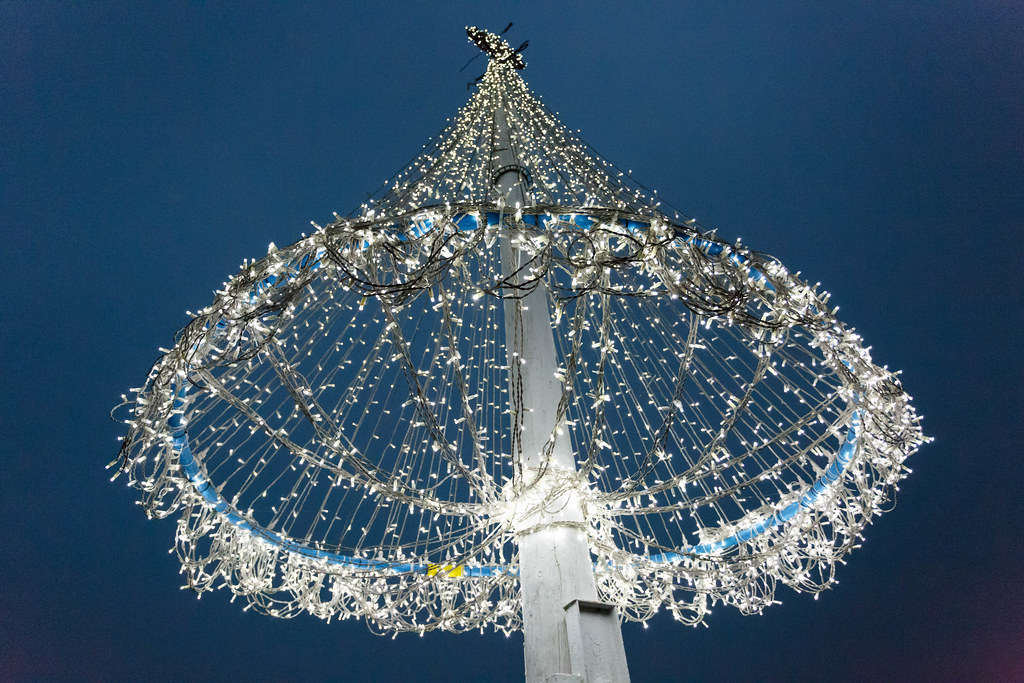 Christmas (Maypole) Tree Instead of a Christmas Tree in Wo… Flickr