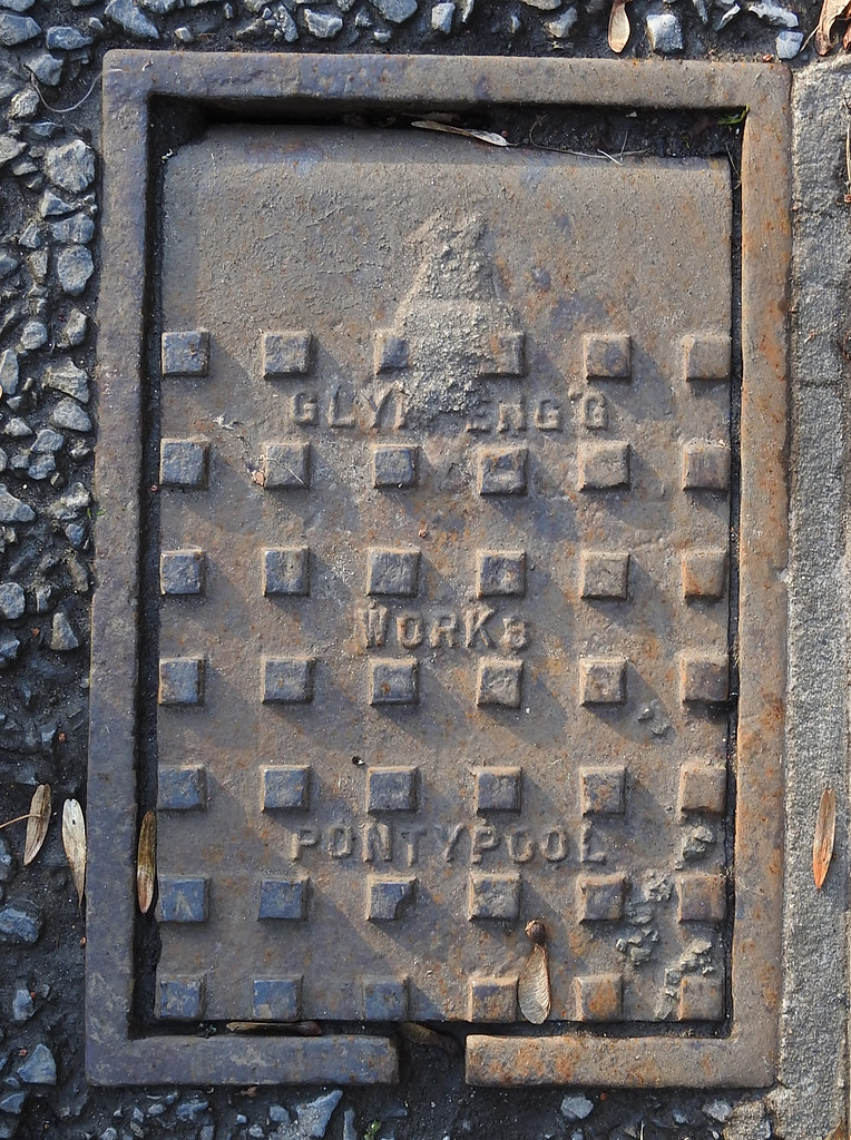 Glyn Engineering Works Access Cover, Limekiln Road, Abersy… Flickr