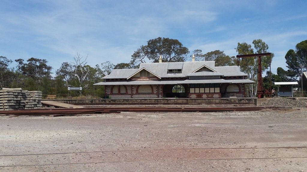 Bordertown Railway Station This is the Bordertown railway … Flickr