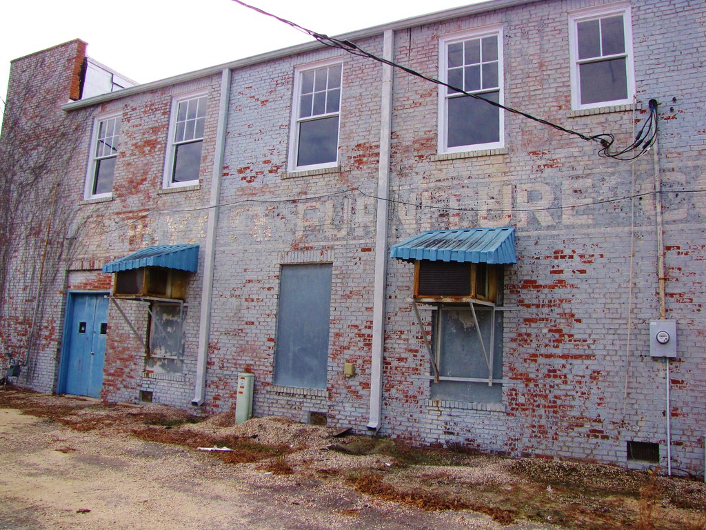 Laurinburg Ghost Sign Ghost sign for some furniture outfit… Flickr