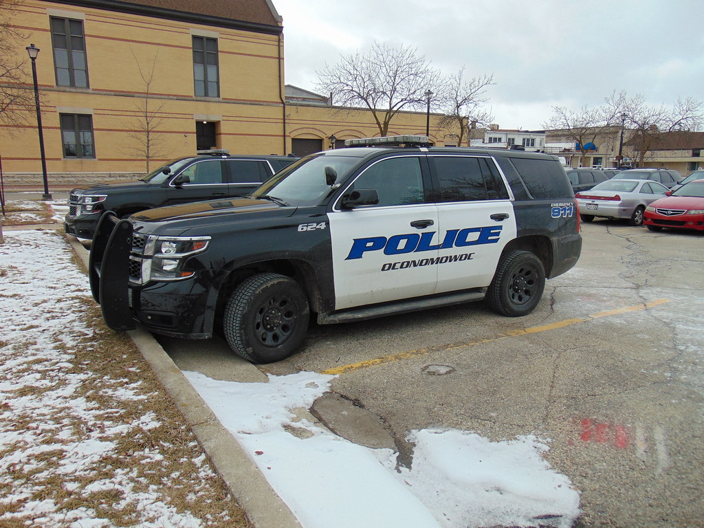 Oconomowoc (WI) Police Chevrolet Tahoe pdpolicecars Flickr