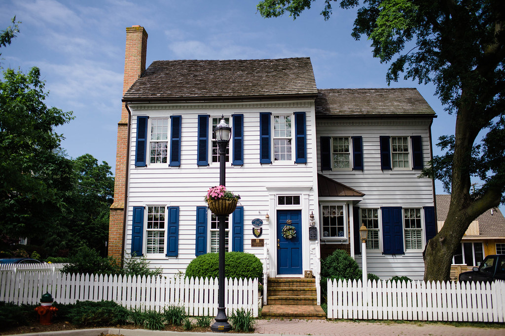 Historic Home in Lewes Delaware Canon 5D Mark II; 35mm 1.4… Flickr