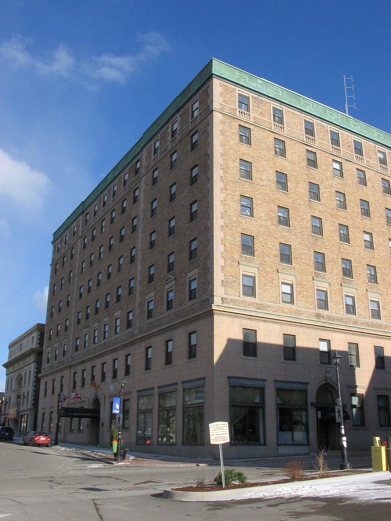 The Admiral Beatty Hotel, Saint John, NB actually a senior… Flickr