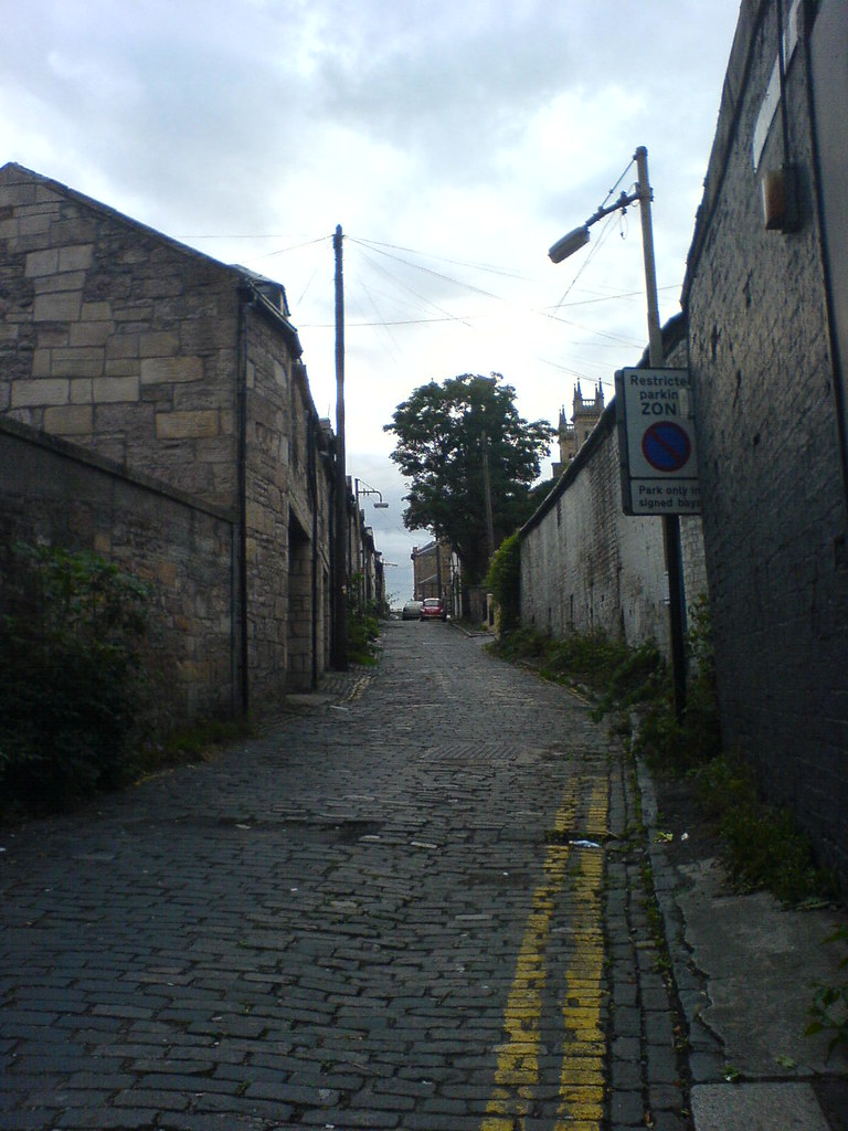 Woodside Terrace Lane (as featured in Guess Where Glasgow)… Flickr