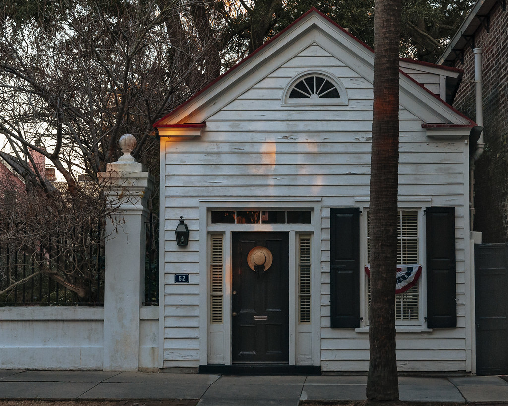 Dr. Edmund Ravenel's office (mid19th c.), 52 Meeting St, … Flickr