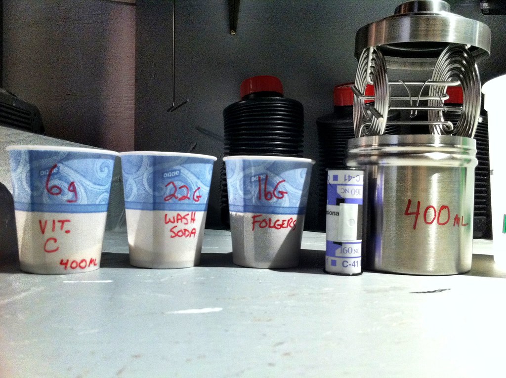 Caffenol developer 6 grams Vitamin C pills crushed/22g Ar… Flickr