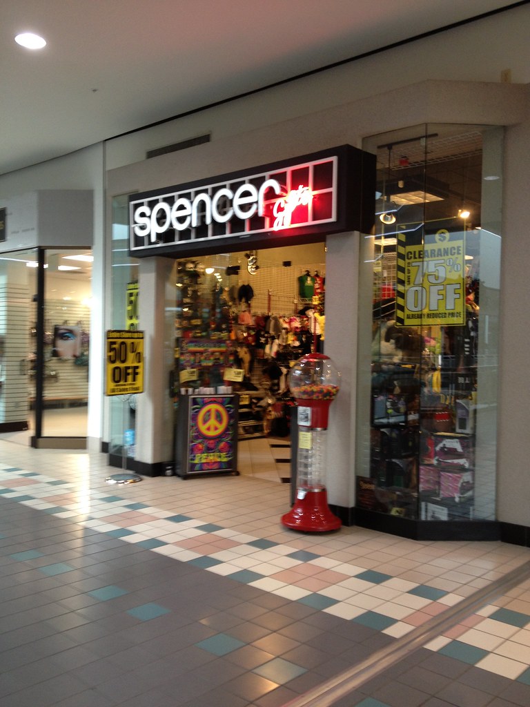 Spencer Gifts Oak Hollow Mall High Point, NC January 2012 Flickr