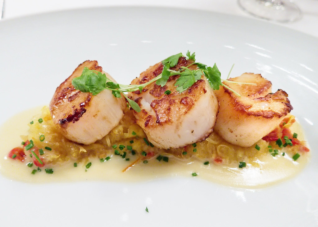 Met Scallops Seared Diver Sea Scallops with spaghetti squa… Flickr