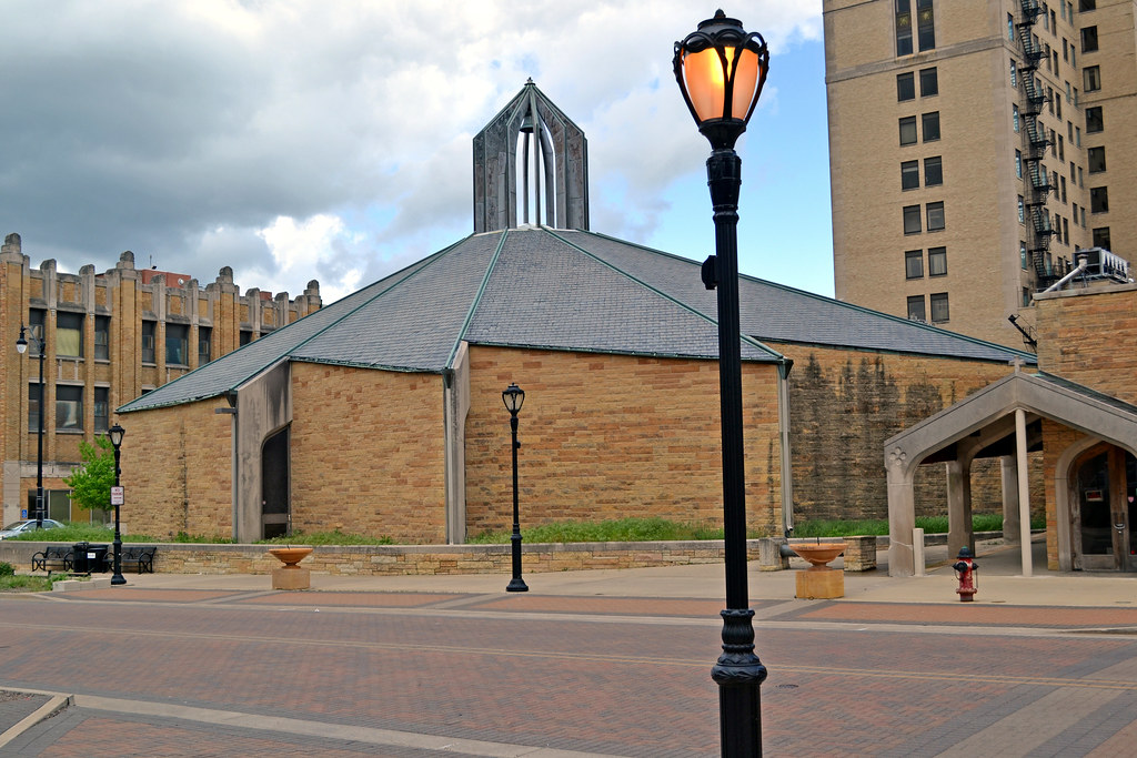 Flickriver Photoset 'Springfield IL Churches' by mbernero