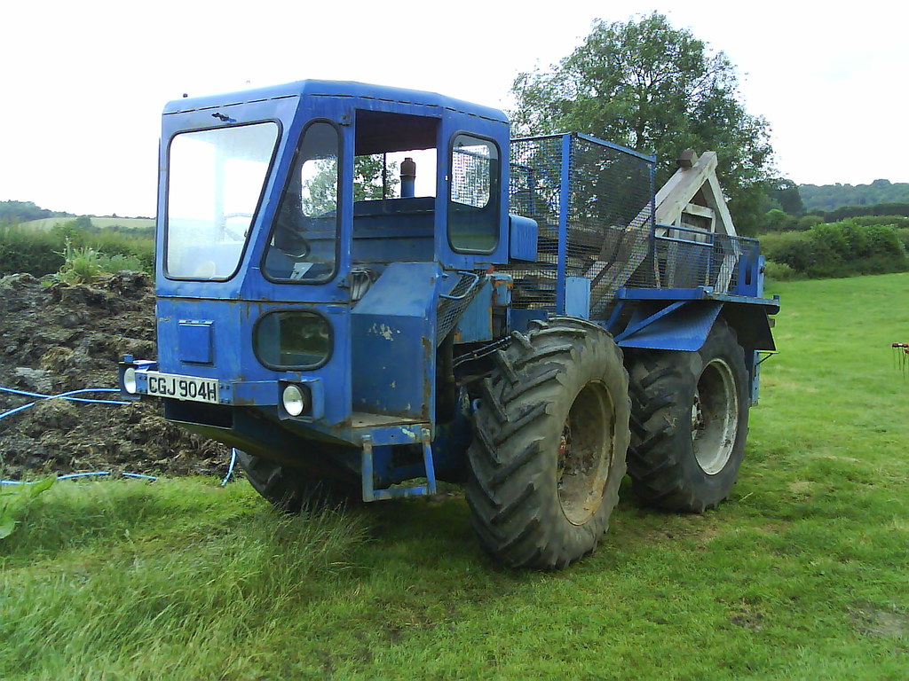 County Tractor Forward Control County FC1004. CountySuper4 Flickr